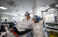 Польща передала Україні ще одну партію допомоги для боротьби з COVID-19