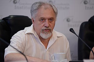 Глузман: количество дебилов в высшей медицинской школе растет