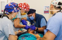 Канадські пластичні хірурги оперуватимуть у Польщі поранених росіянами українців