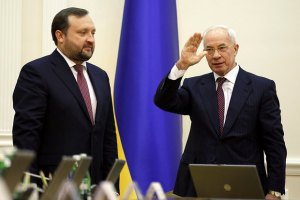 Азаров, Арбузов і Клюєв відхрестилися від австрійського громадянства