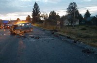 В лобовой аварии на Прикарпатье погибли двое маленьких детей
