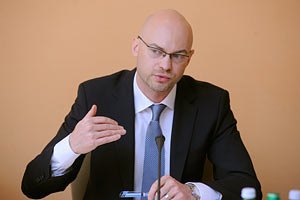 Руководителем проектного офиса реформ избрали Лобача