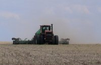 Рада продовжила мораторій на продаж сільгоспземель до 2017 року