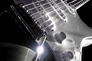Производитель гитар Fender выходит на биржу