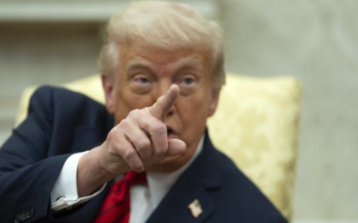 Трамп звинуватив Зеленського в тому, що він «шкодить мирним переговорам із Росією»