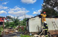 Через ворожі обстріли на Миколаївщині горіли склади із зерном, підприємство і будинок