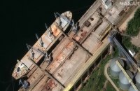​Мaxar показала, як судна під прапором РФ перевозять зерно з України до Сирії