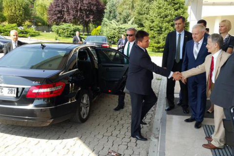 Климкин выступит на II Всемирном конгрессе крымских татар в Анкаре