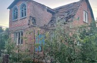 Окупанти за ніч чотири рази обстріляли Дніпропетровську область. У Марганці пошкоджено майже 50 будинків