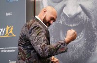 Ф'юрі з образами звернувся до Усика, назвавши українця бомжем