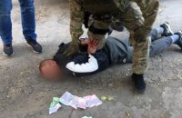 Харьковская прокуратура задержала с поличным 4 патрульных-взяточников (обновлено)