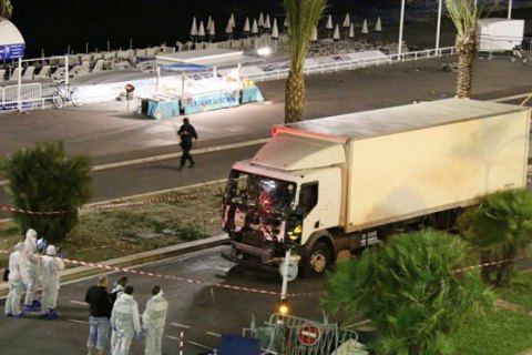 Мэрии Ниццы приказали уничтожить видео с камер наблюдения во время теракта