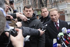 Кучма поддерживает возобновление дела против Мельниченко
