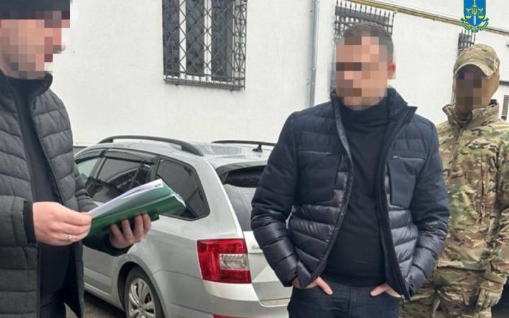 Посадовців Держпраці затримали на одержанні пів мільйона гривень хабаря за непроведення позапланової перевірки
