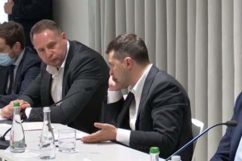Зеленський зателефонував голові "Укрексімбанку" через скарги бізнесмена на відсутність відстрочки виплат кредиту