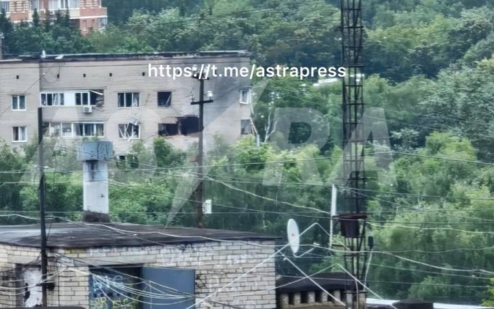 Росію вночі атакували сотні дронів, є жертви в Підмосков'ї і пожежа на нафтобазі в Ставрополі