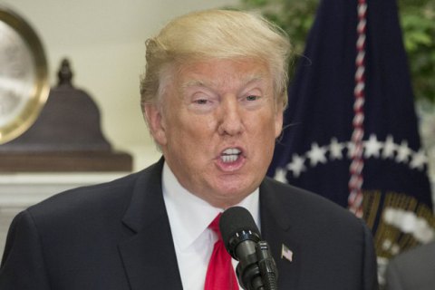 Трамп назвал дефектным закон о санкциях против России