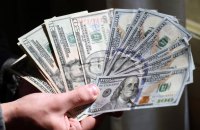 На Вінниччині взяли під варту посадовця військкомату, що за "непризов" брав близько $1500
