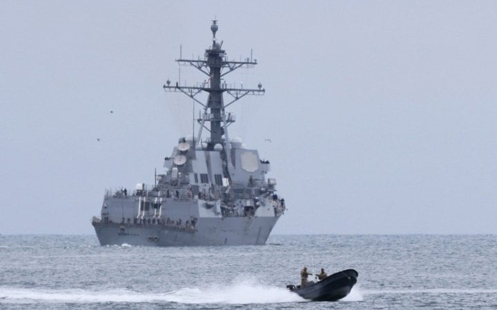 США заперечили, що Іран вразив американський корабель ракетами