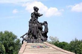 Ющенко: Мемориал Бабьего Яра – священен