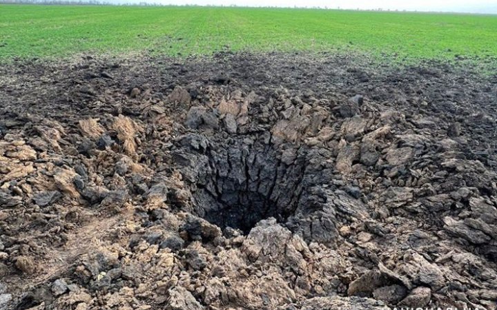 Росіяни обстріляли за добу 15 населених пунктів Донеччини, двоє поранених