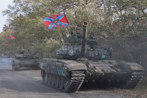 Боевики продолжают перемещать военную технику, используя перемирие