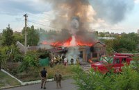 Російські окупанти обстріляли Бахмут з “ураганів”, є загиблі та поранені