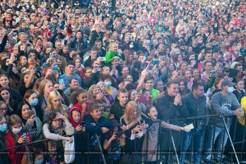 Кіровоградська область, яка знаходиться в "зеленій" карантинній зоні, заборонила масові заходи 