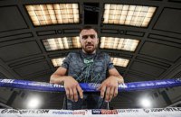 Ломаченко попытался на пресс-конференции отобрать вакантный пояс WBC у Кэмпбелла