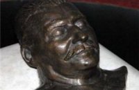 В парламенте Таджикистана найден тайник с бюстами Маркса, Энгельса, Ленина и Сталина