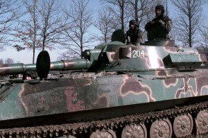 В Луганск вошла колонна САУ из России, - СМИ