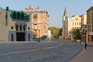 На Андреевском спуске устроят выставочное пространство