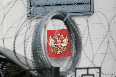 Сквер возле посольства России в Киеве назвали в честь Немцова 
