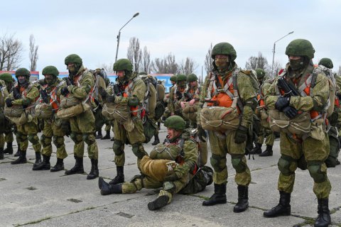 Российские войска разместились в детском лагере на окраине Скадовска