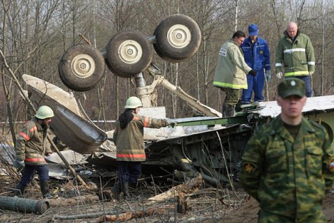 Польша требует от России доступа к месту Смоленской катастрофы