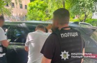 У Києві двох чоловіків підозрюють у переналаштовуванні лічильників електроенергії та газу і занижуванні показань 