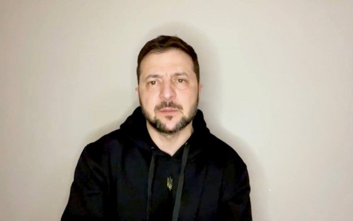 Маємо сформувати такий танковий кулак свободи, після ударів якого тиранія вже не підніметься, – Зеленський