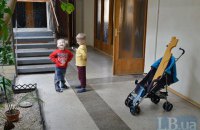 Переселенцам в пансионате под Киевом снова грозят отключением света