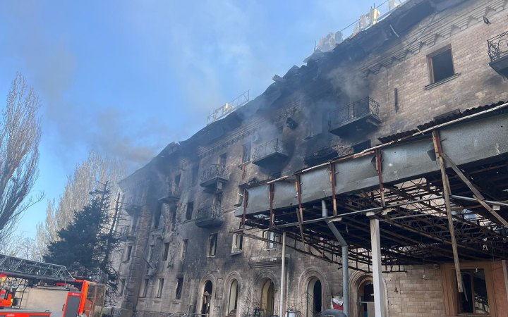 Російський дрон атакував готель у центрі Слов'янська на Донеччині