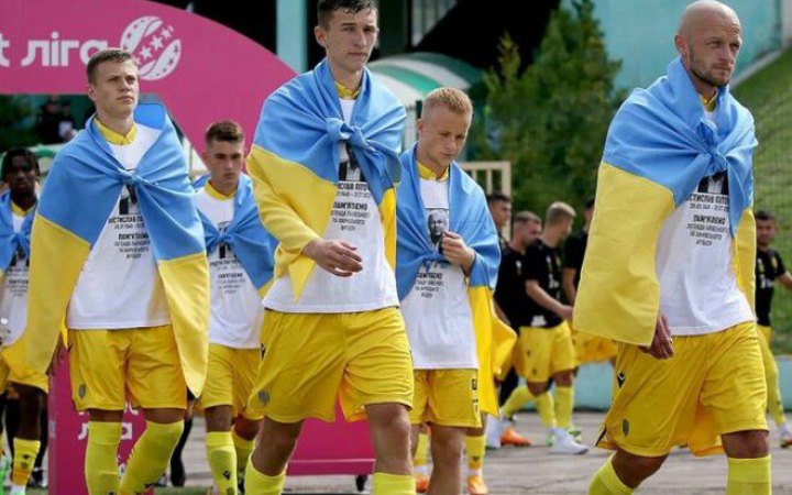 Матч "Рух" – "Металіст" став першим в УПЛ, який перервали через повітряну тривогу