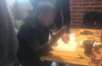 Полиция задержала начальника хозуправления Киевсовета за взятку