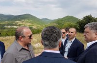 Порошенко посетил линию оккупации Южной Осетии Россией