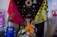 В Мамаевой Слободе Святой Николай раздавал детям пряники