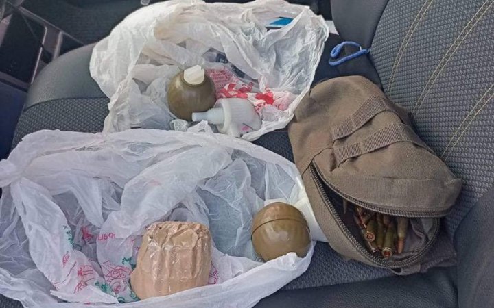 Біля Дніпра затримали водія, що перевозив гранати і набої, - Нацгвардія