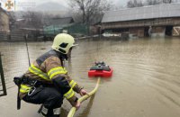 На Закарпатье подтоплено 160 хозяйств, в двух селах Тячевского района произошли оползни 