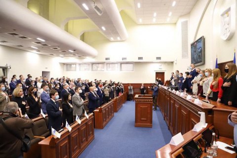 Київрада виділить 140 млн гривень на вакцину від коронавірусу 
