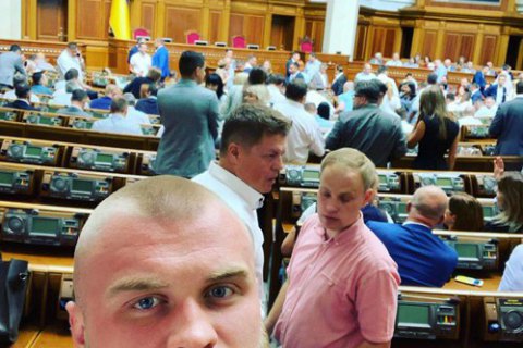 Нардепів Буймістер і Дмитрука хочуть виключити зі складу парламентських комітетів