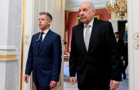 ЗМІ: Угорщина хоче внести зміни до Конституції, щоб усунути від влади президента країни