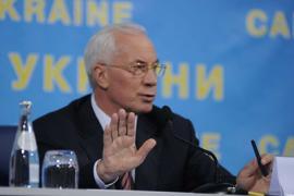 Азаров извинился перед Литвином