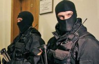 "Кінопалац" собирает прессу из-за обысков 